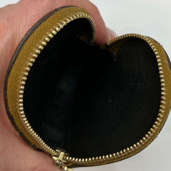 Gucci Guccissima heart coin purse - Picture 6 of 6